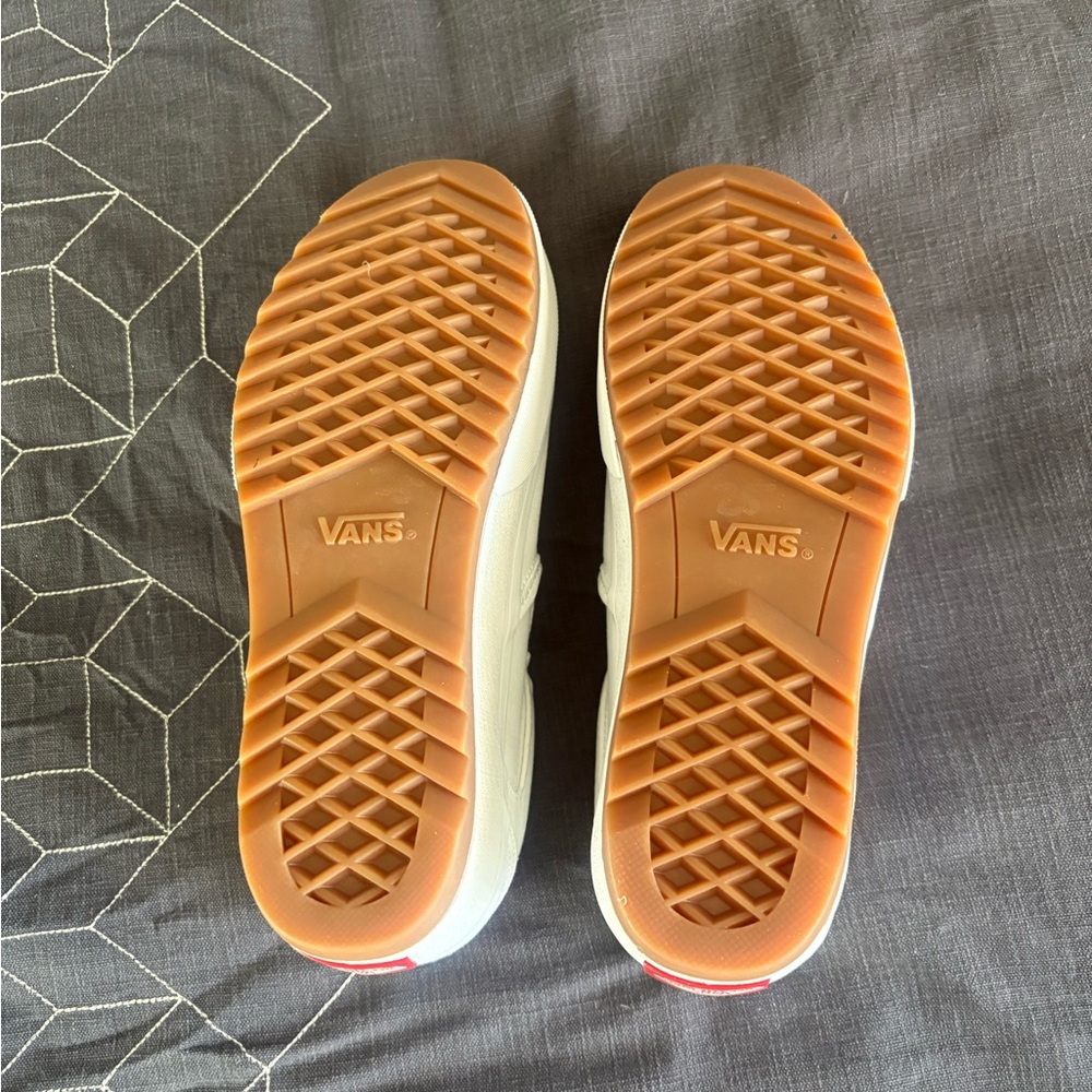 Vans® WHITE Asher Platform Women's Slip-On Shoes Sneakers Sz 8.5 - Picture 8 of 15